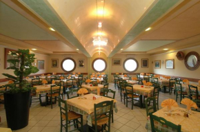 Гостиница Hotel Ristorante Il Pirata  Сан Вито Ди Легуццано